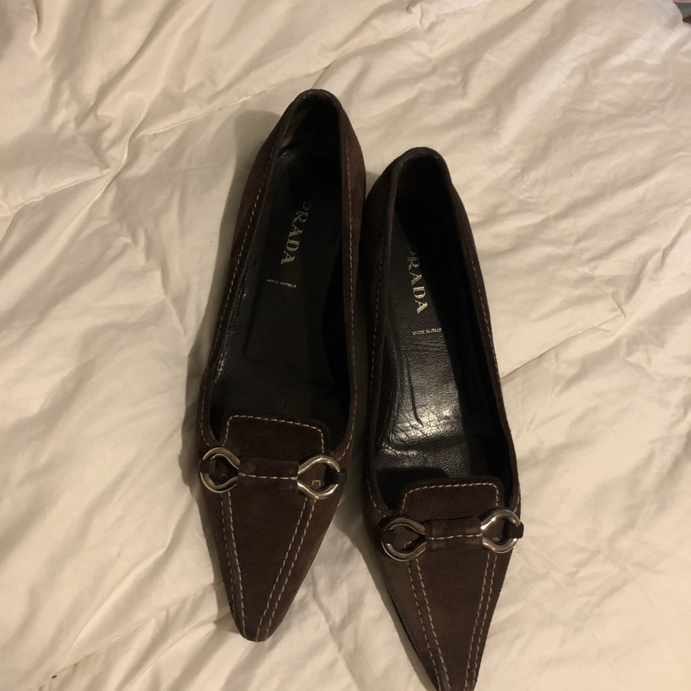 Brown suede Prada pointed shoes
